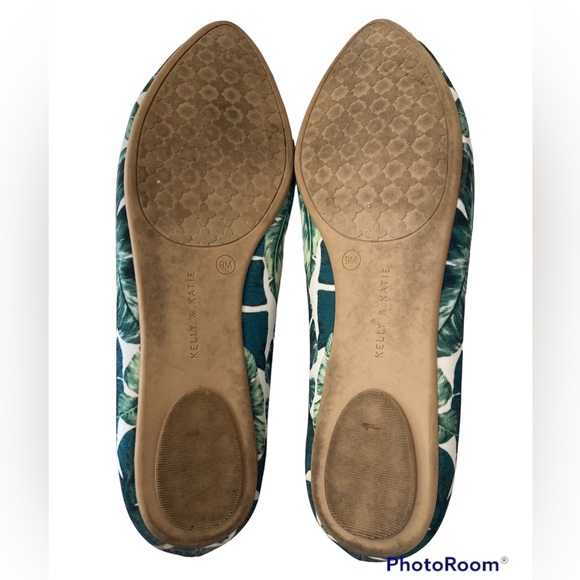 Kelly and Katie Flats - Picture 5 of 5